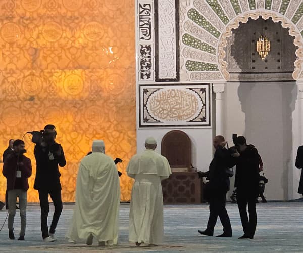 Pope Leo XIV visits the Grand Mosque in Algiers